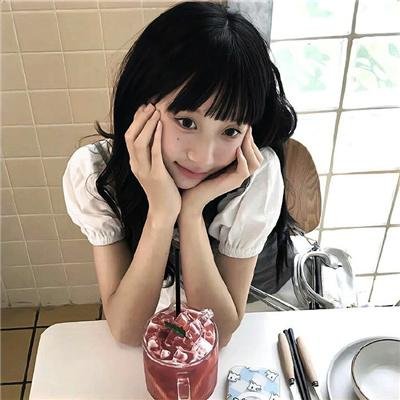 妮娜琦珈